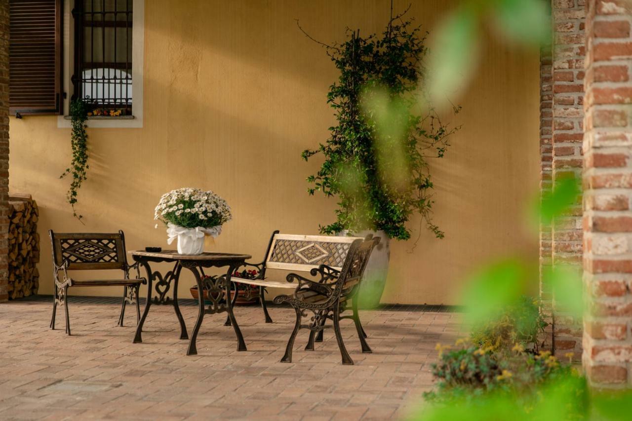 La Casa In Collina Apartment อัลบา ภายนอก รูปภาพ